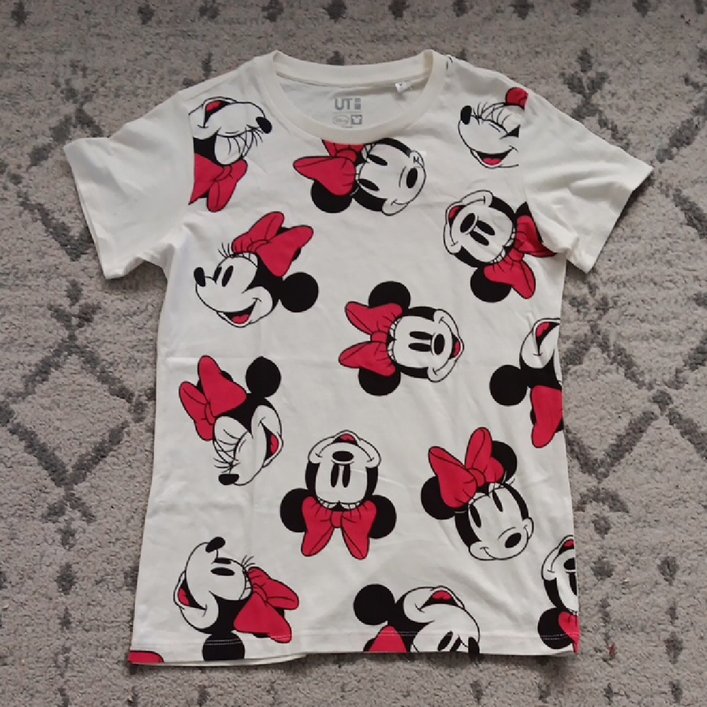 Uniqlo X Disney Women's Minnie Mouse Tee in White and Red Sz M